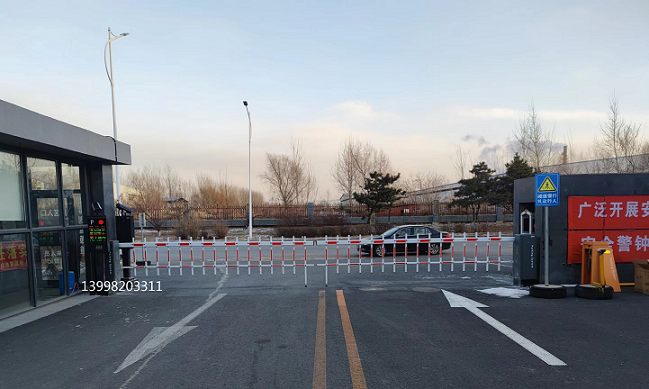 鐵嶺李先生道閘車牌識(shí)別系統(tǒng)安裝