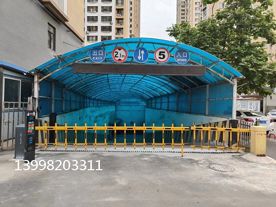 本溪宏峪小區(qū)安裝道閘車牌識(shí)別系統(tǒng)13998203311