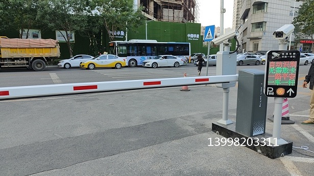 沈陽中信銀行安裝道閘車牌識(shí)別系統(tǒng)13998203311